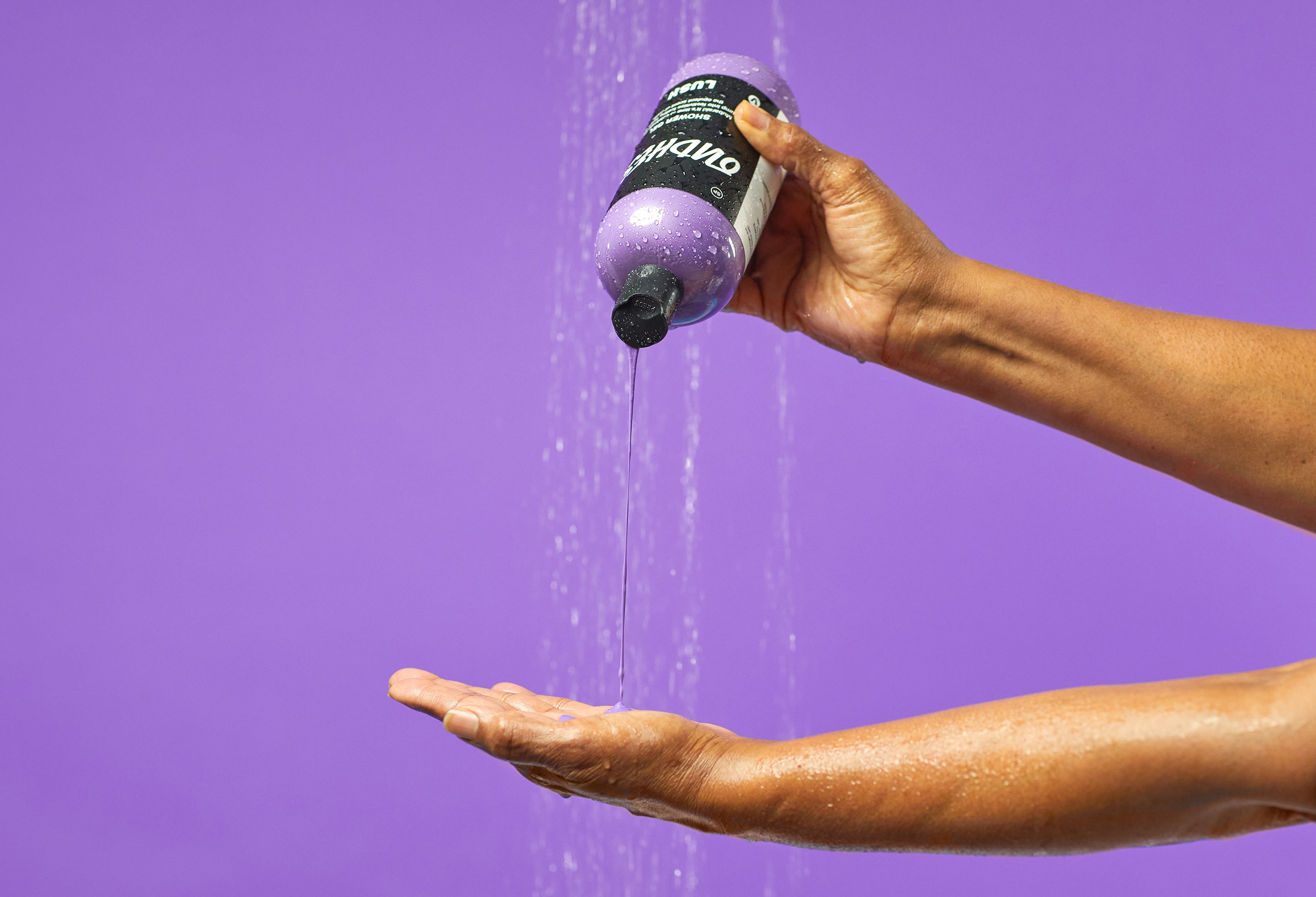 أوديس جل الاستحمام