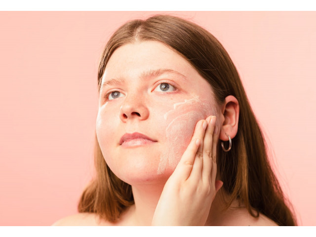 Sensitive Skin Care: Tips and Effective Products from Lush